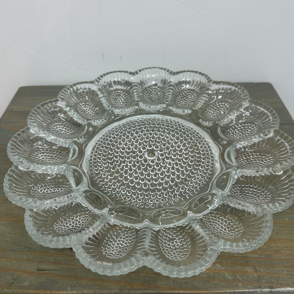 Vintage Hobnail Indiana Glass Egg plater 11 1/4" holds 15 eggs Deviled Egg Plate